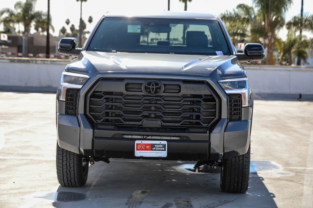 New 2026 Toyota Tundra Limited LIMITED CREWMAX 5.5