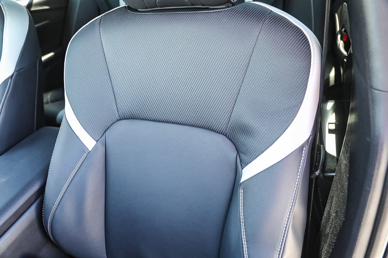 Thumbnail: 2025 Toyota Camry - 24