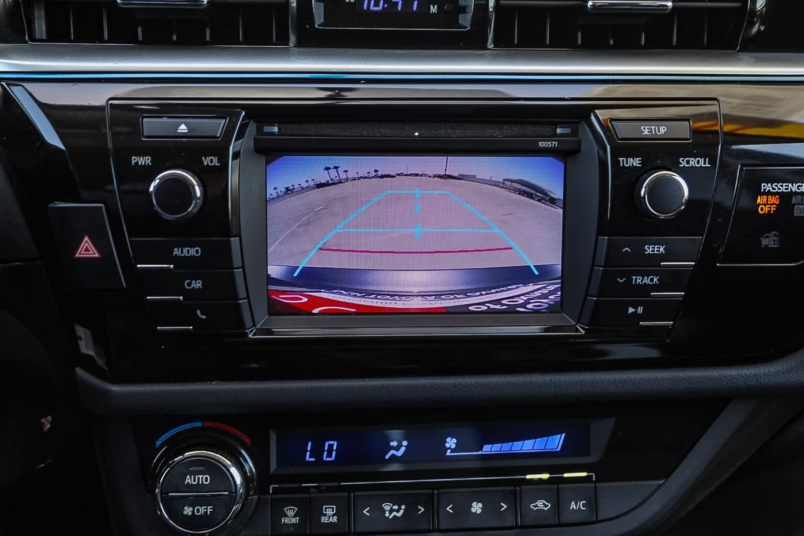 Thumbnail: 2016 Toyota Corolla - 22