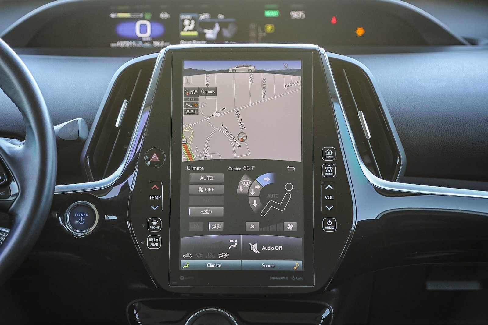 Thumbnail: 2021 Toyota Prius Prime - 14