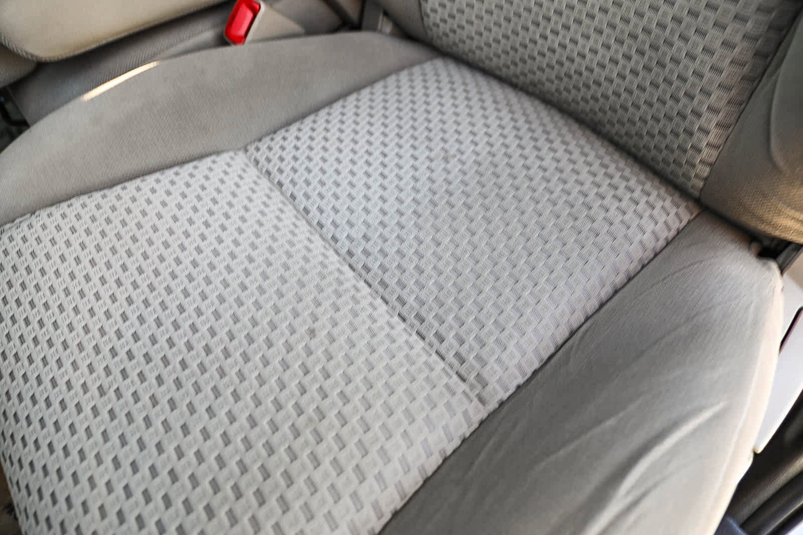 Thumbnail: 2011 Toyota Tundra - 23