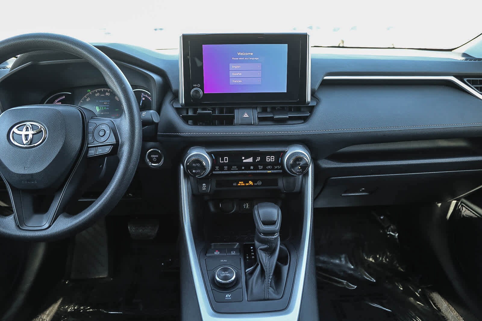 Thumbnail: 2025 Toyota RAV4 - 14