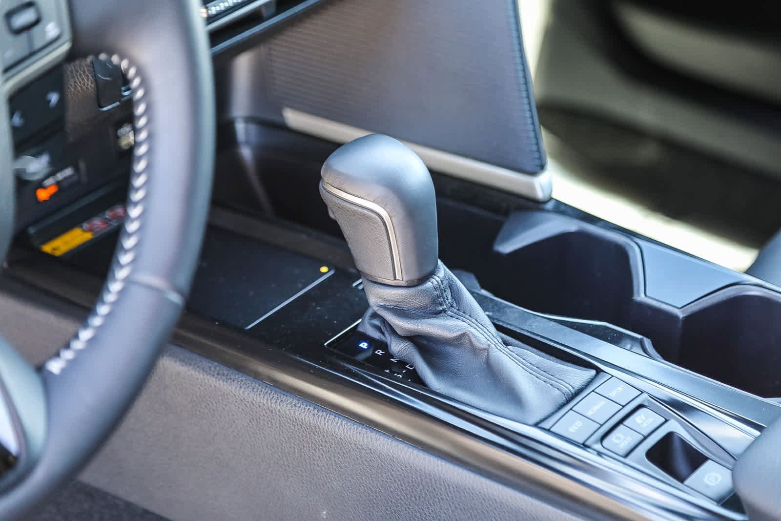 Thumbnail: 2025 Toyota Camry - 20