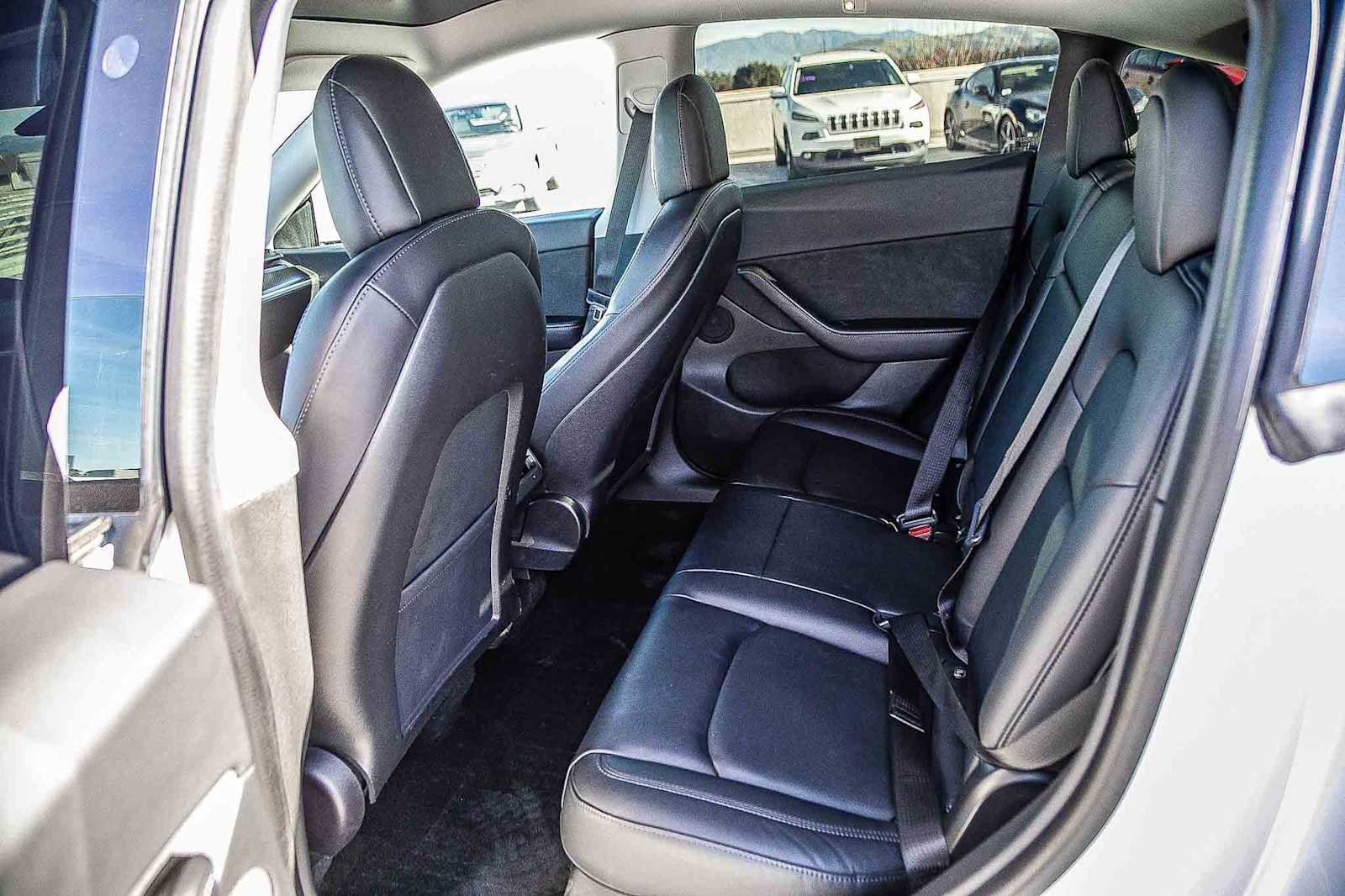 Thumbnail: 2021 Tesla Model Y - 18