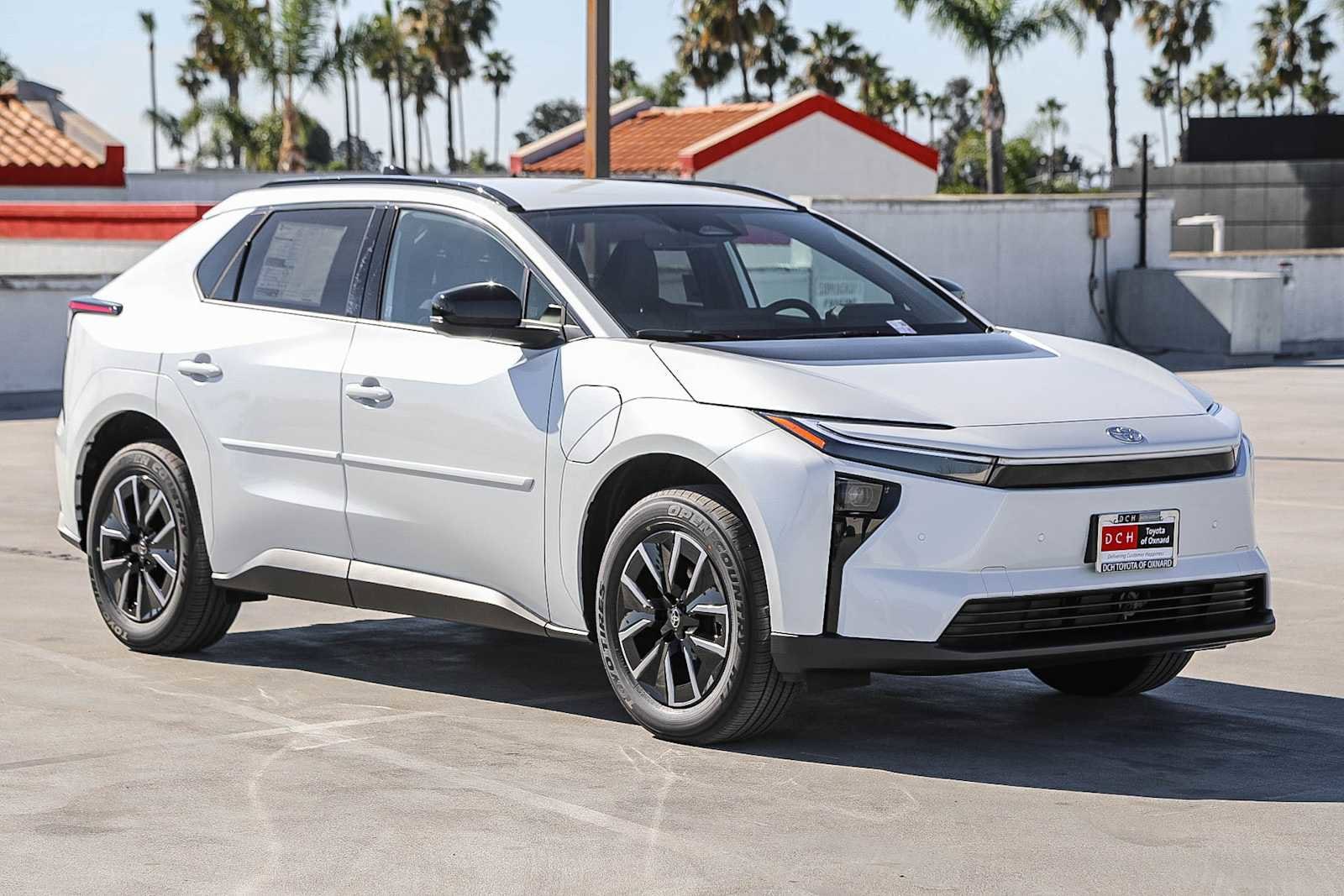 Thumbnail: 2026 Toyota bZ - 4