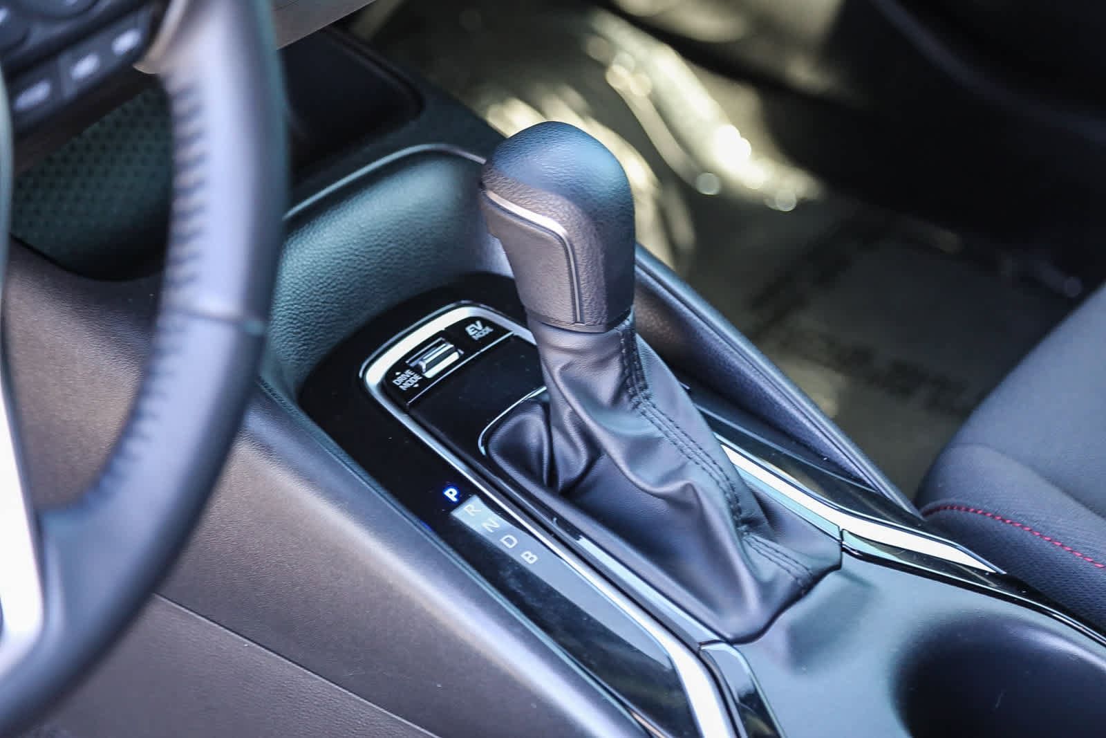 Thumbnail: 2023 Toyota Corolla - 21