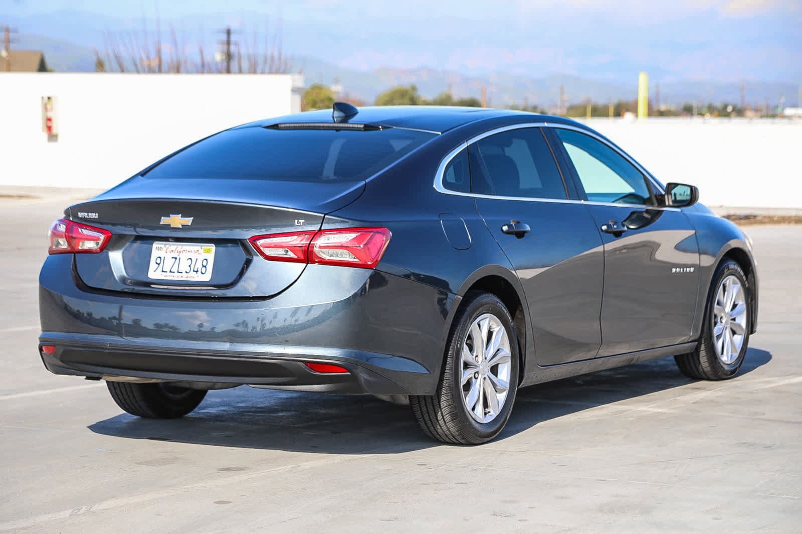 Thumbnail: 2021 Chevrolet Malibu - 5