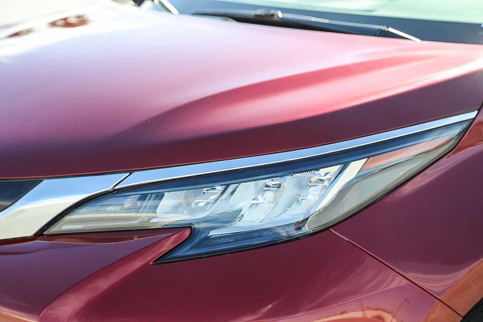 Thumbnail: 2023 Toyota Sienna - 8