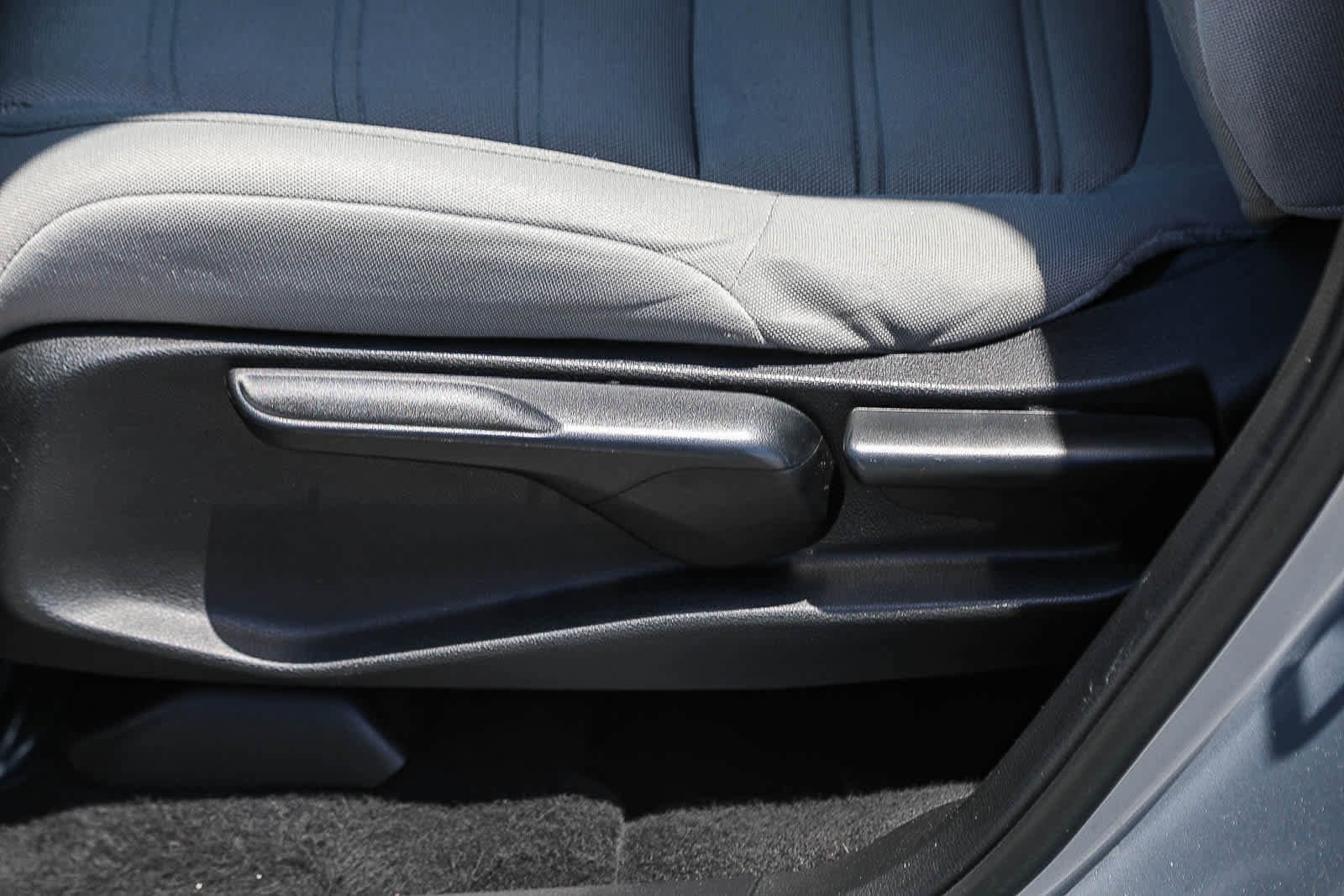 Thumbnail: 2018 Honda CR-V - 17