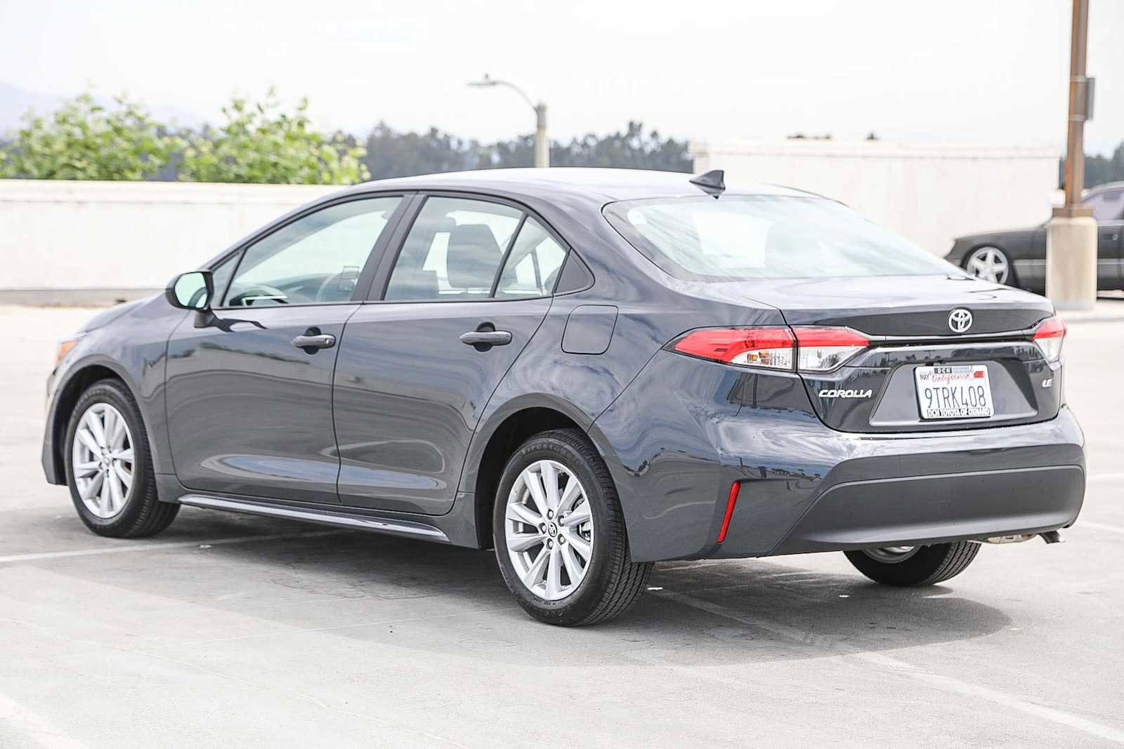 Thumbnail: 2025 Toyota Corolla - 7