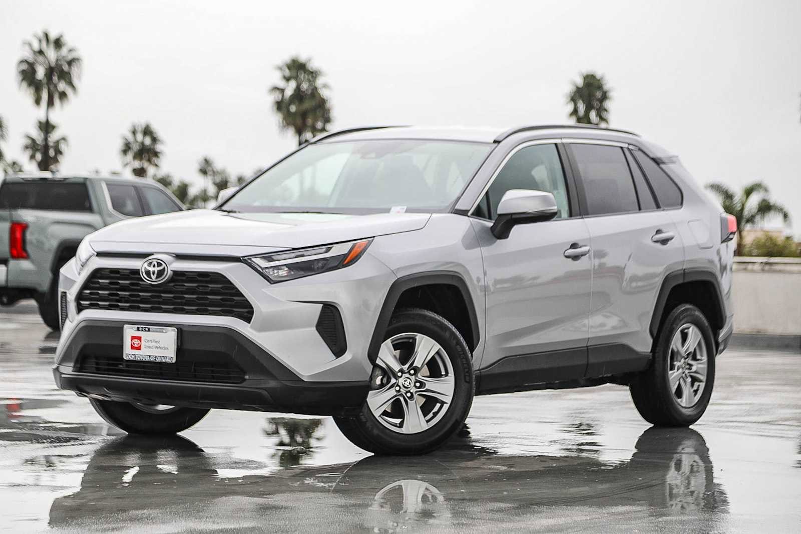 Thumbnail: 2022 Toyota RAV4 - 1