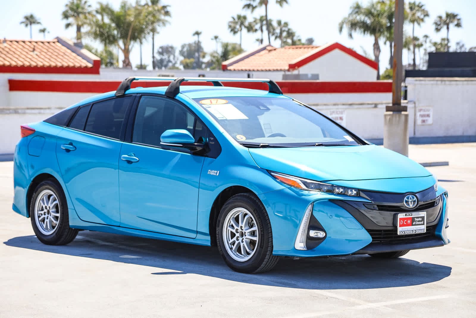 Thumbnail: 2017 Toyota Prius Prime - 3