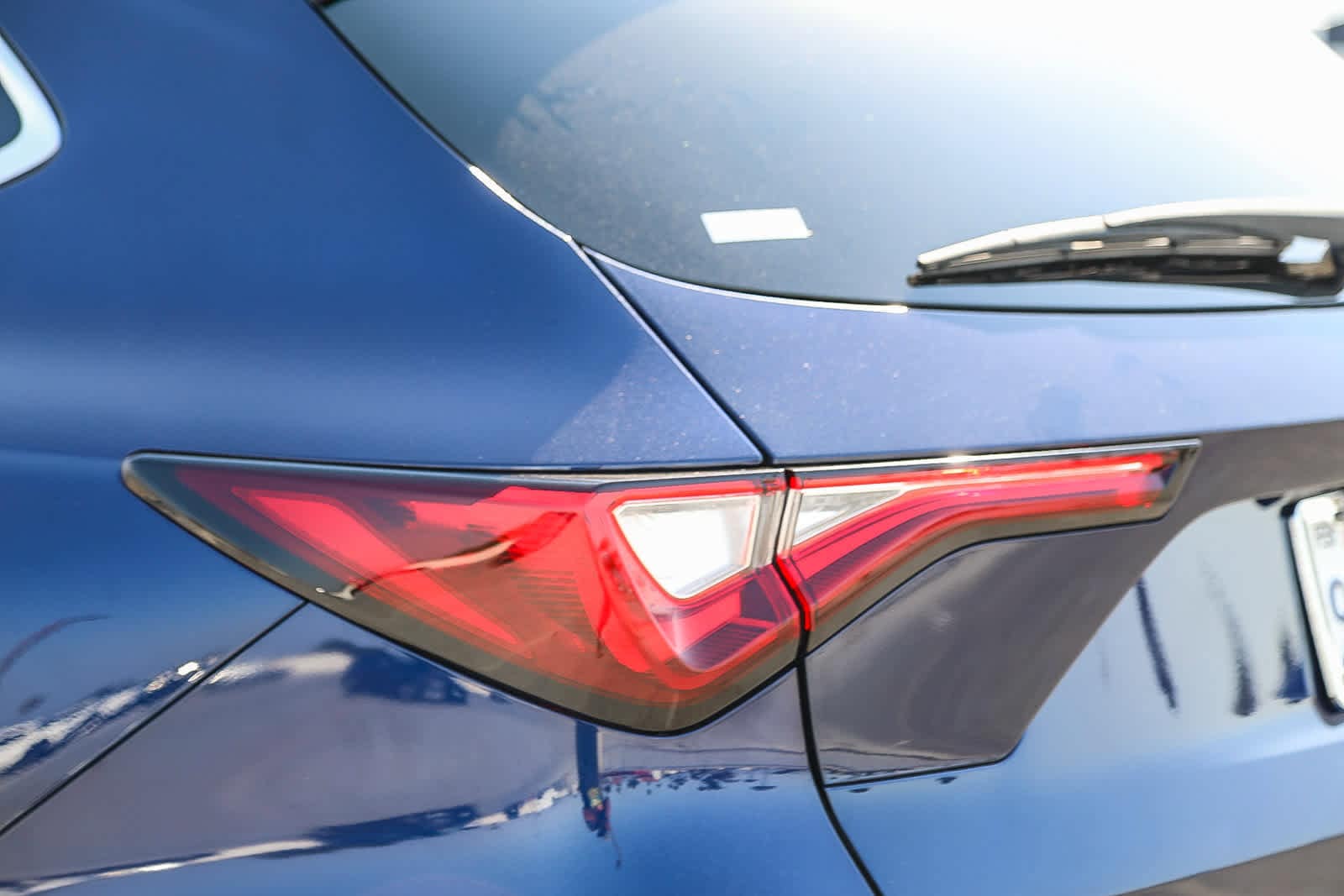 Thumbnail: 2022 Acura MDX - 8