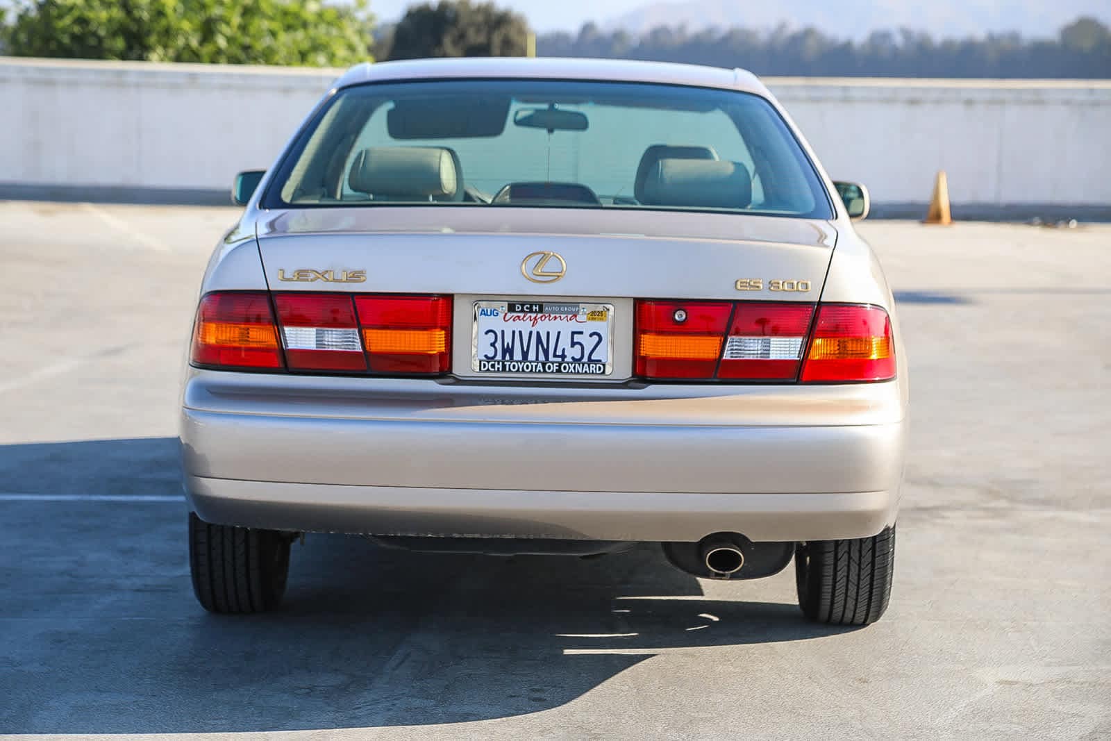Thumbnail: 1997 Lexus ES - 5