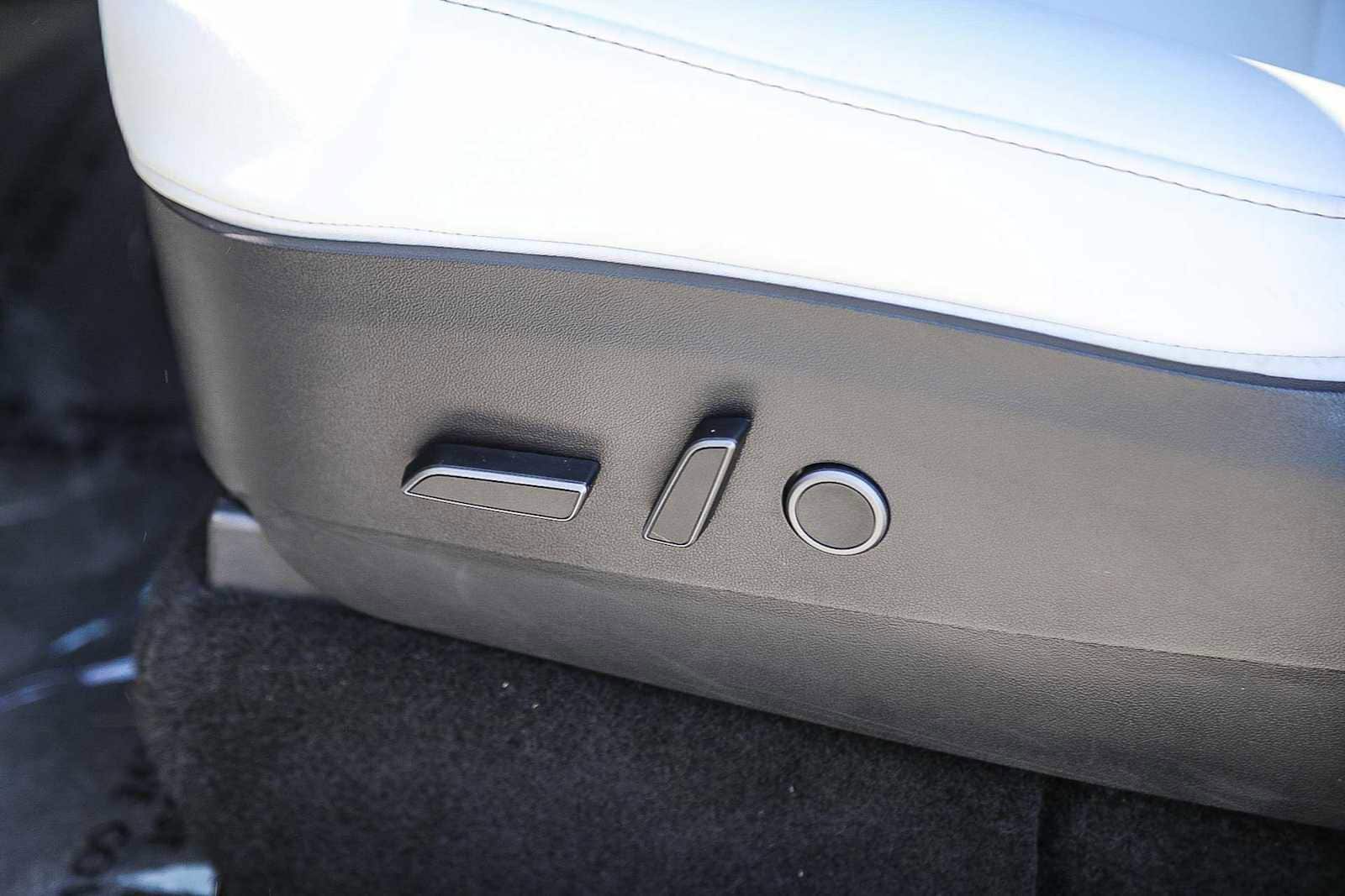 Thumbnail: 2021 Tesla Model Y - 18