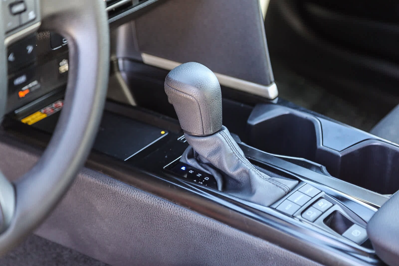 Thumbnail: 2025 Toyota Camry - 21