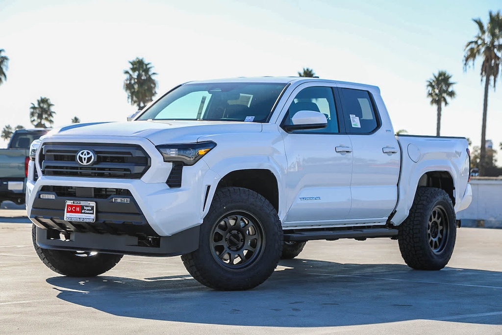 New 2026 Toyota Tacoma SR5 4X4 DOUBLE CAB