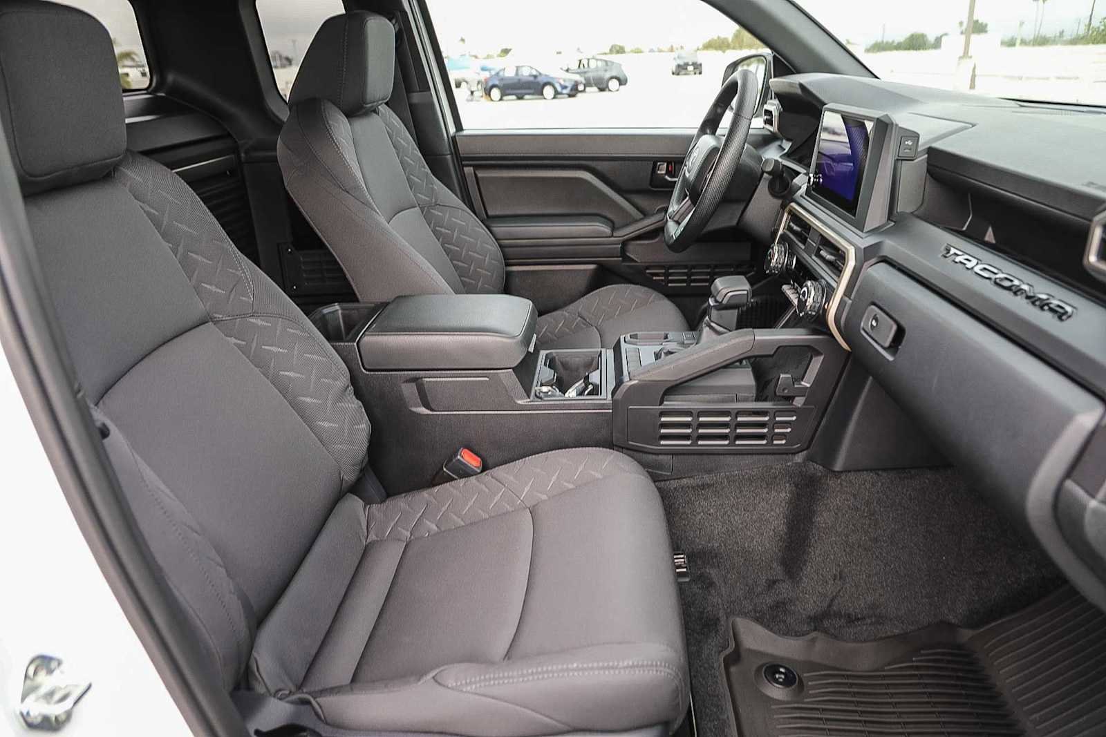 Thumbnail: 2025 Toyota Tacoma - 15