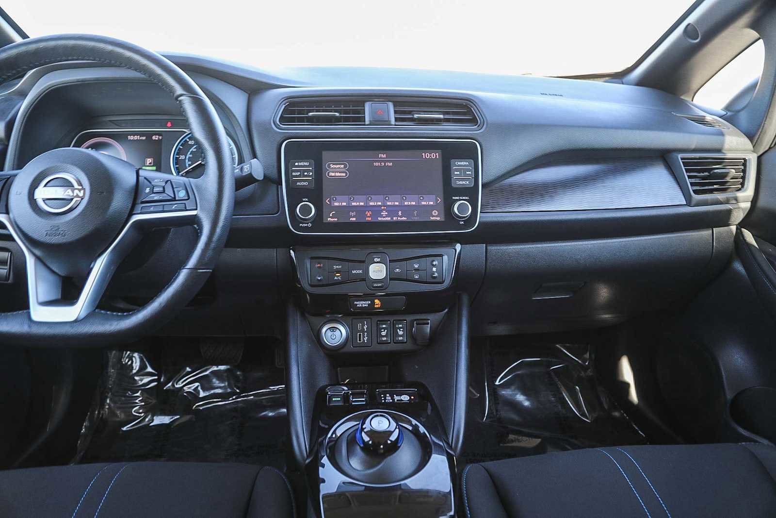 Thumbnail: 2023 Nissan Leaf - 13