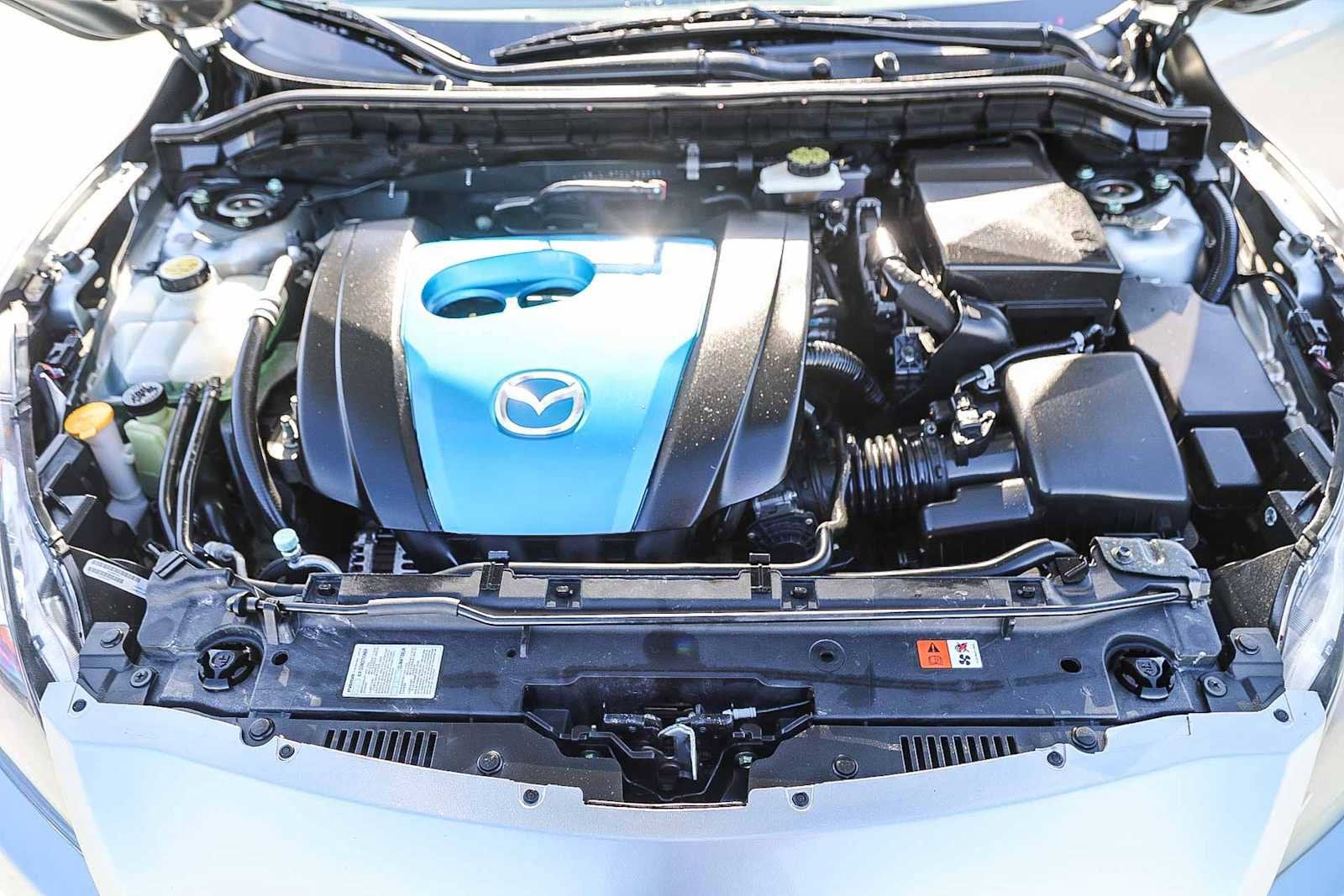 Thumbnail: 2013 Mazda Mazda3 - 26