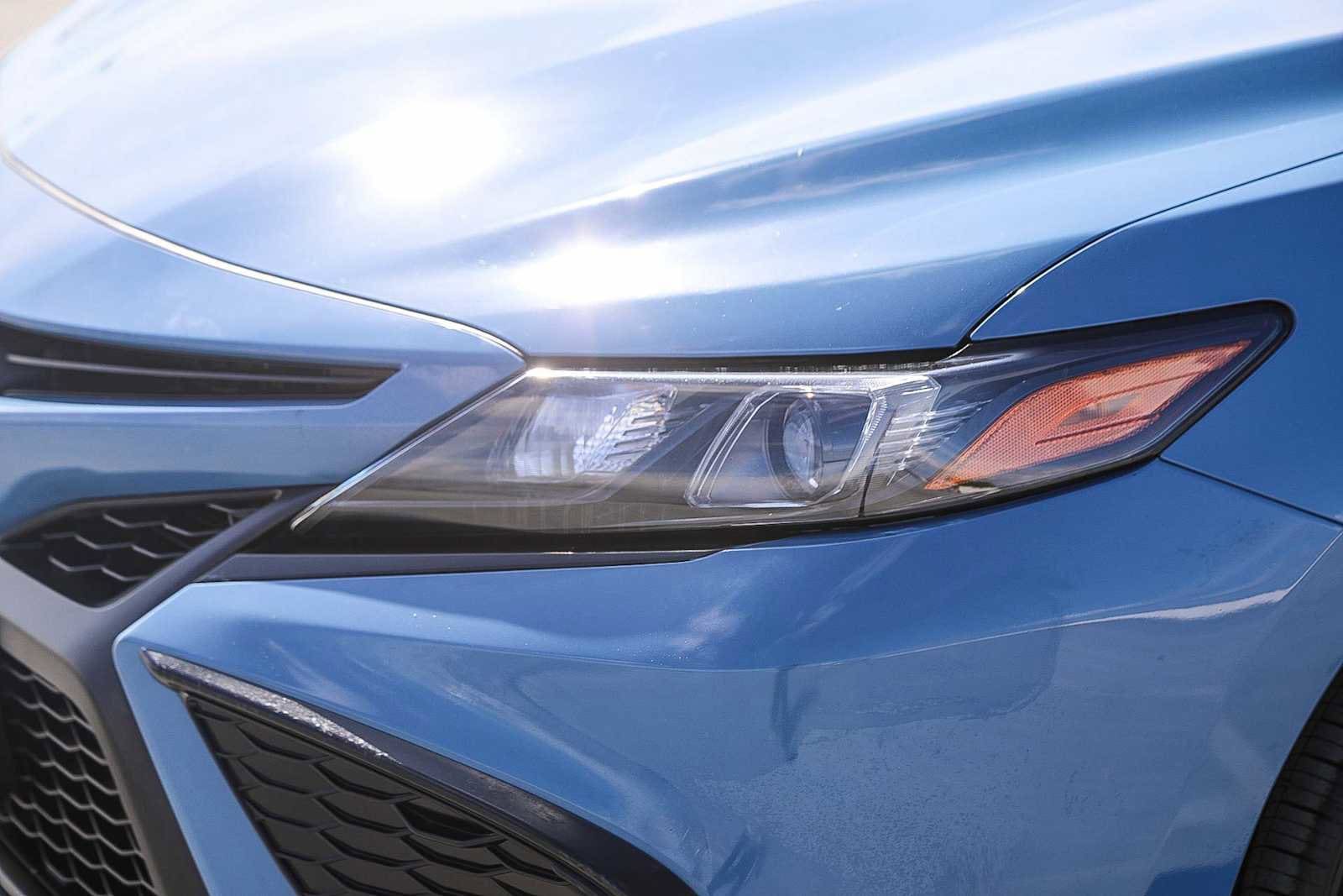 Thumbnail: 2024 Toyota Camry - 9