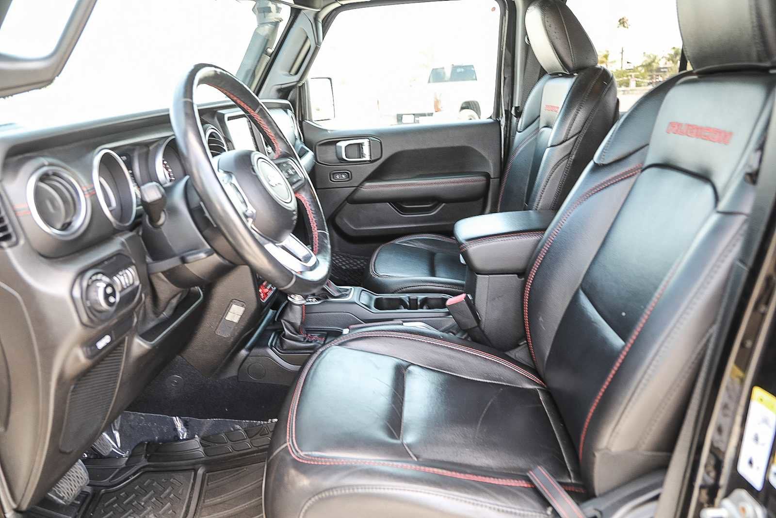 Thumbnail: 2020 Jeep Gladiator - 16