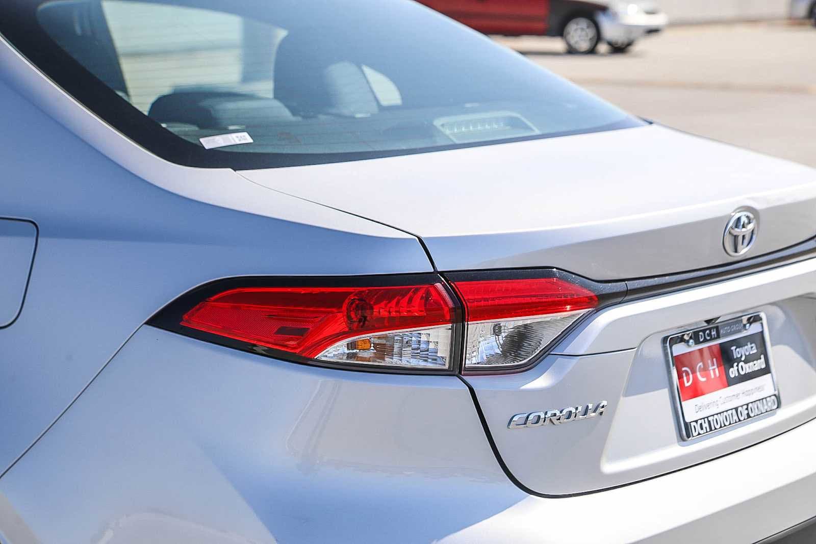 Thumbnail: 2023 Toyota Corolla - 8