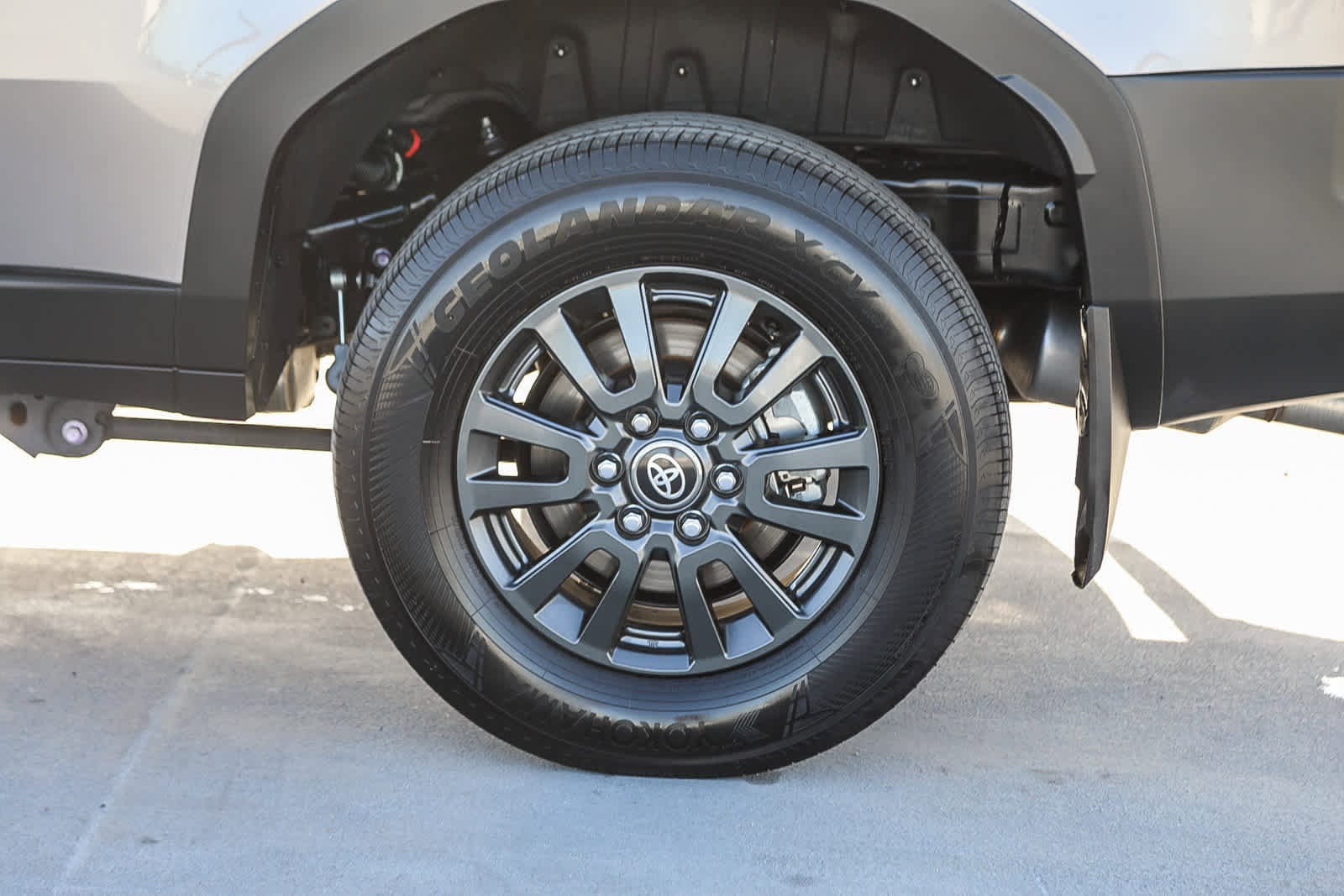 Thumbnail: 2025 Toyota Land Cruiser - 12