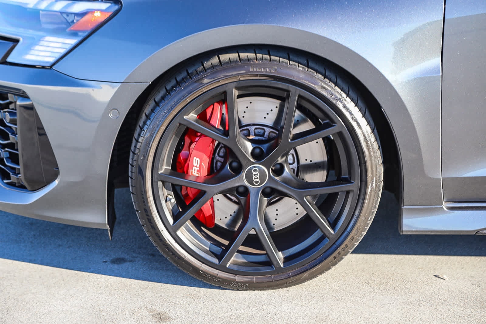 Thumbnail: 2024 Audi RS 3 - 10