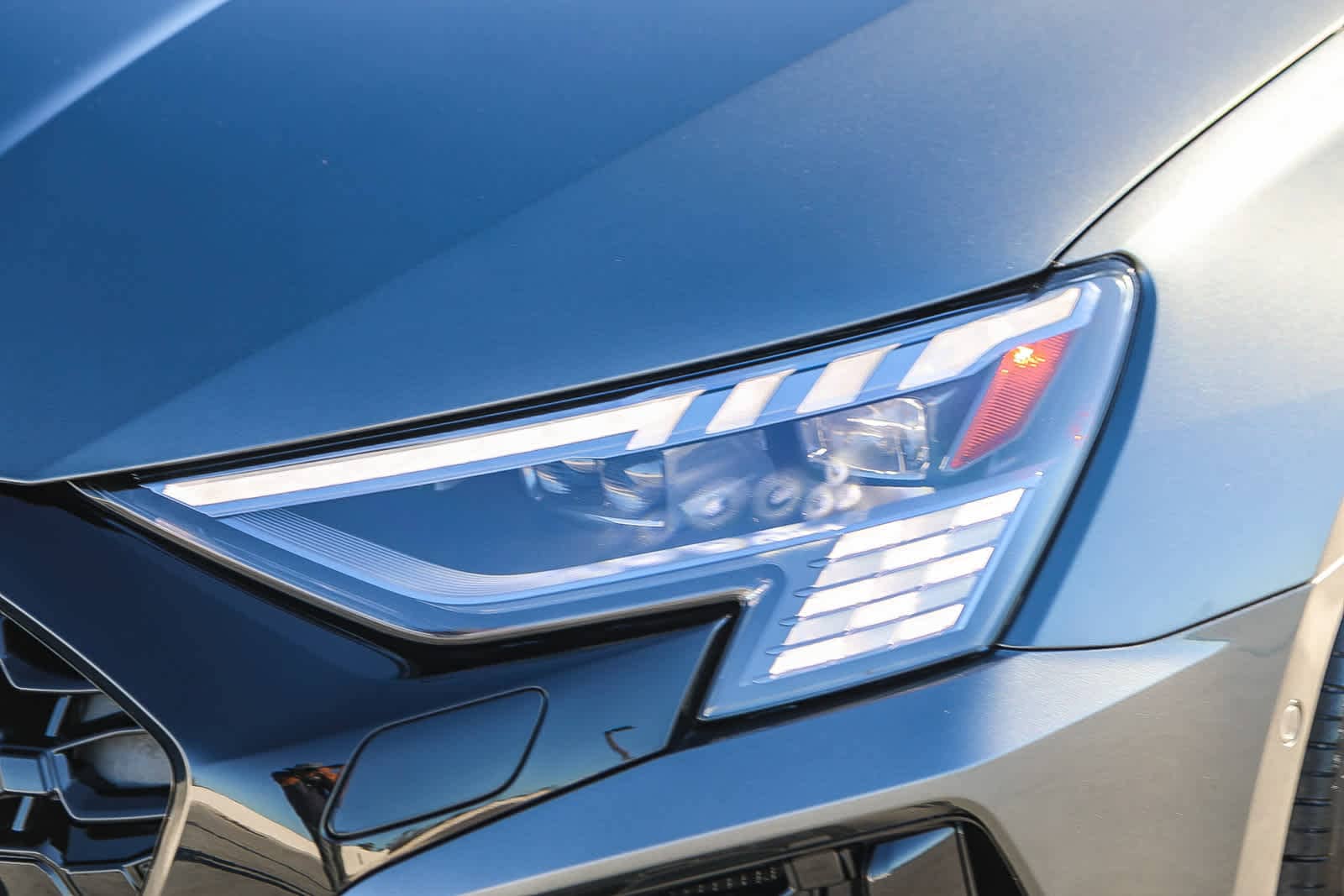 Thumbnail: 2024 Audi RS 3 - 8