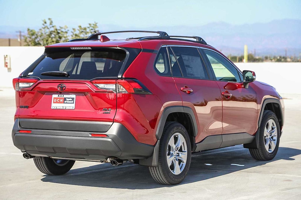New 2025 Toyota RAV4 XLE XLE AWD SUV
