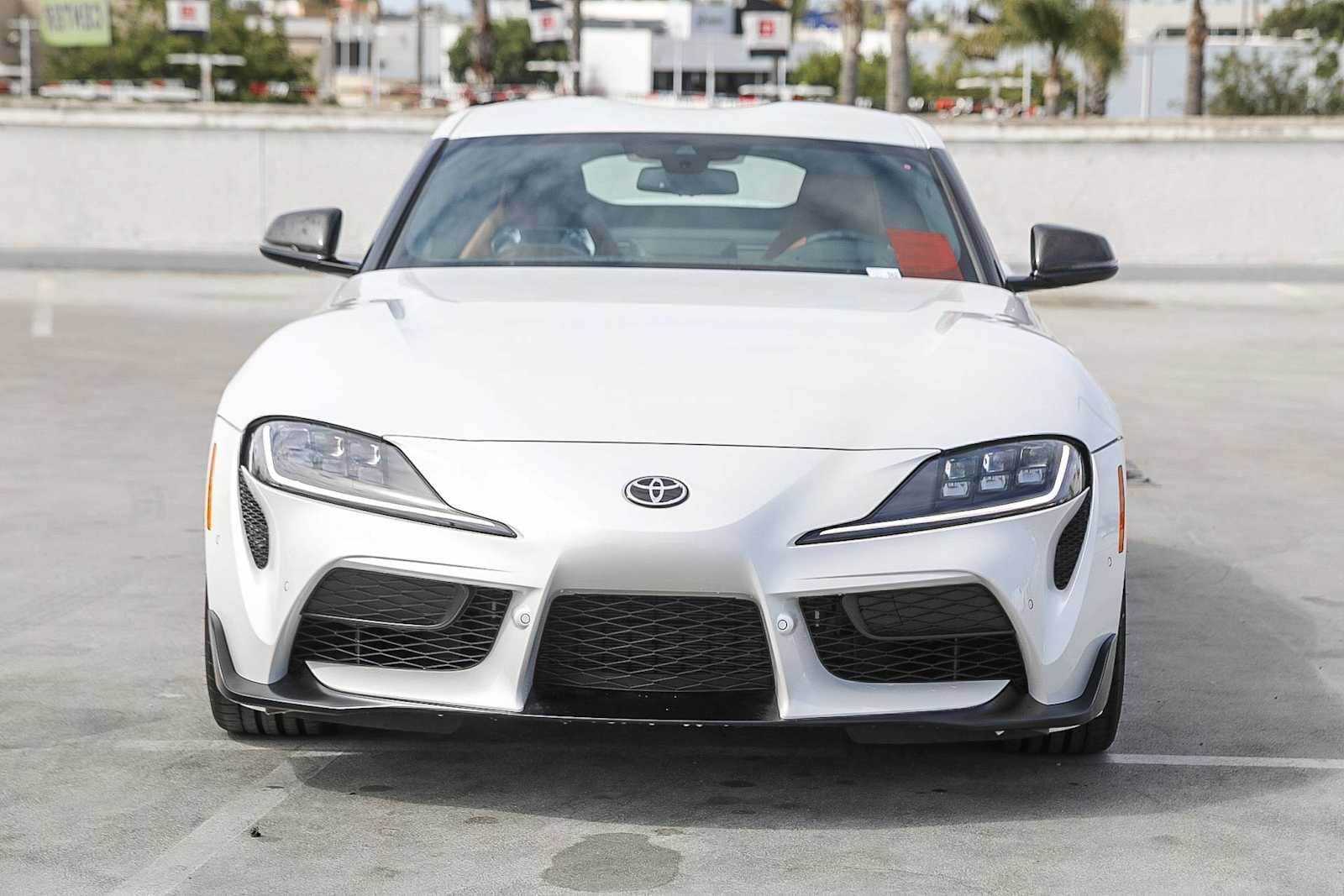 Thumbnail: 2026 Toyota GR Supra - 3