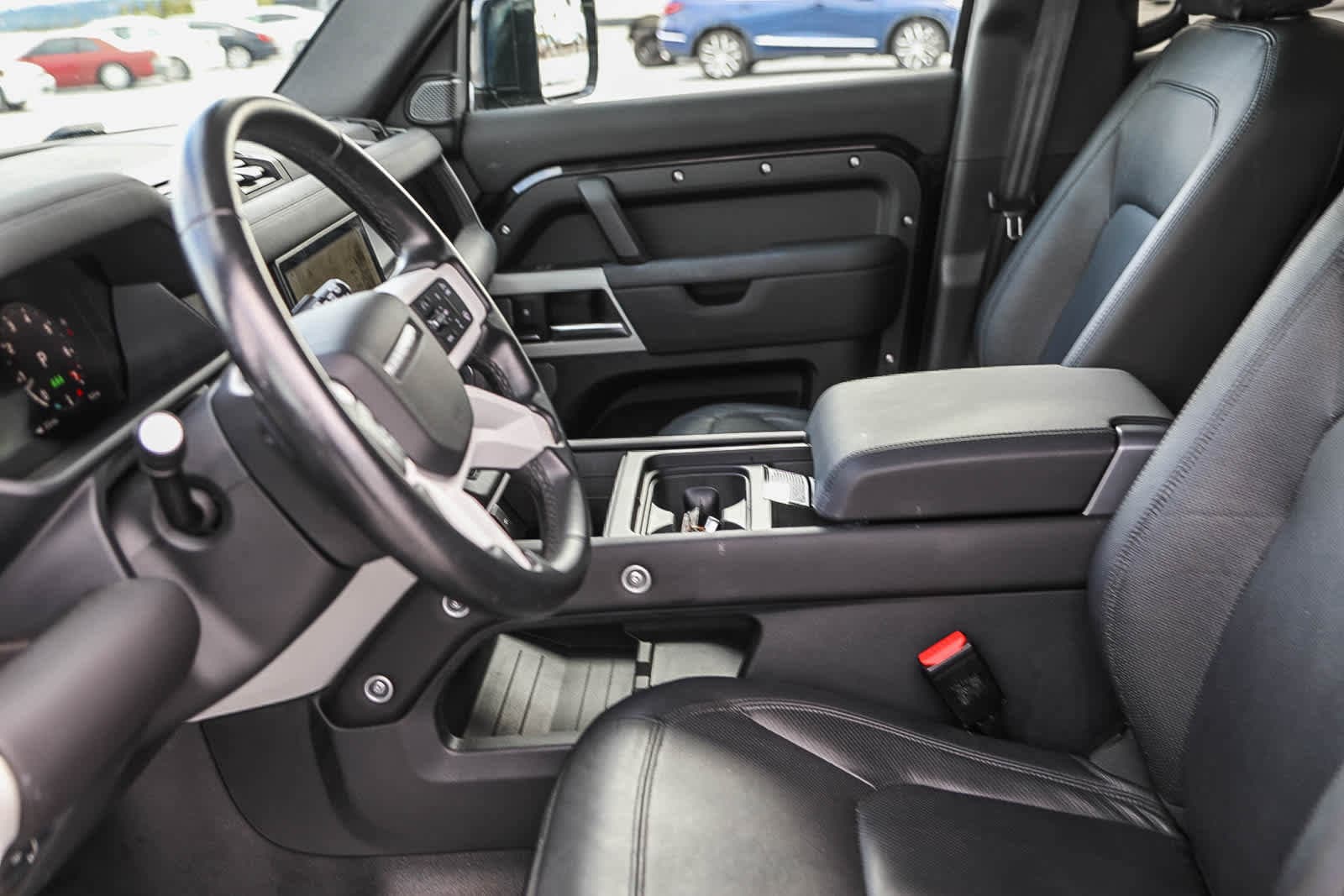 Thumbnail: 2024 Land Rover Defender - 17