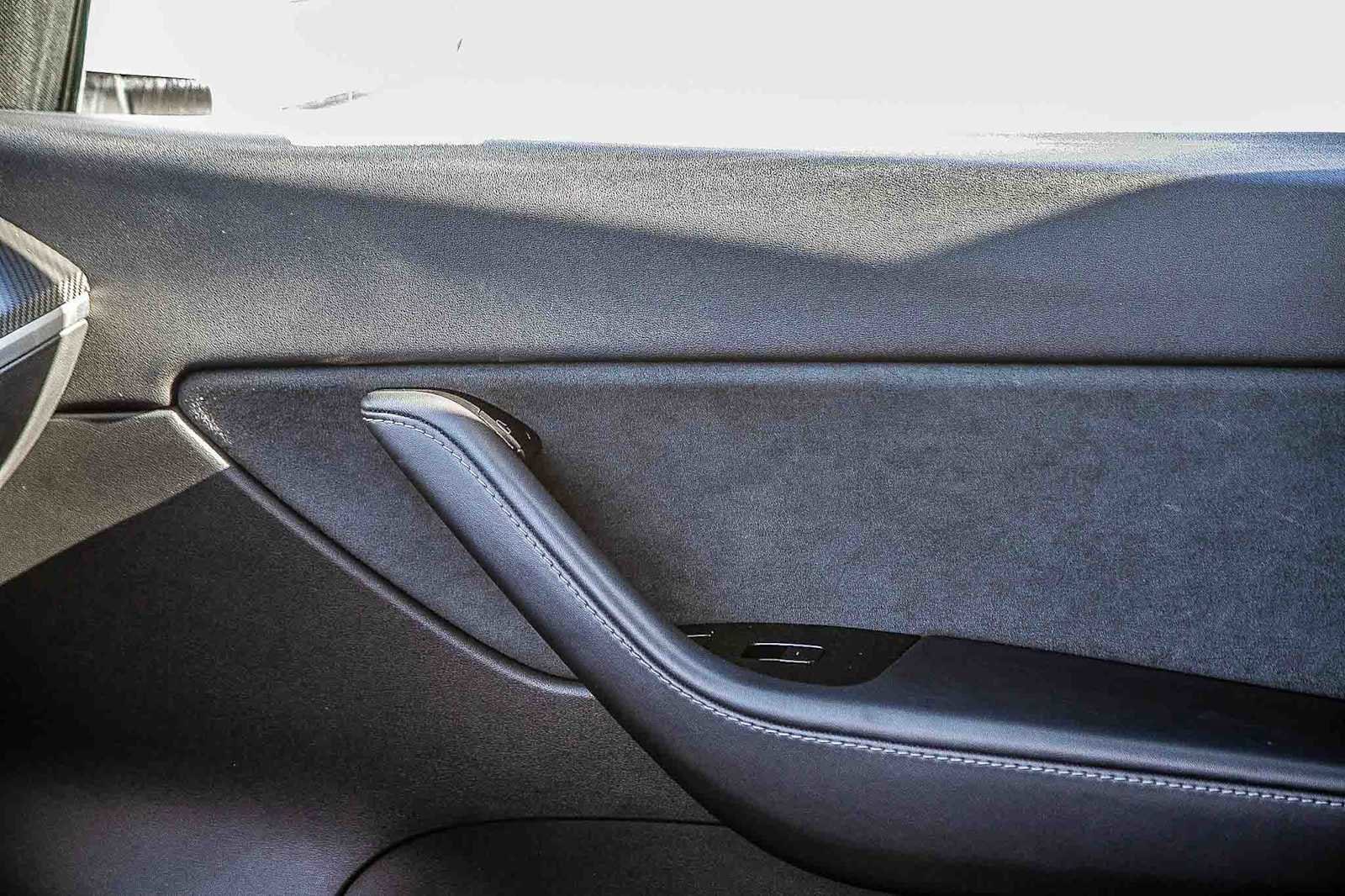 Thumbnail: 2021 Tesla Model Y - 21