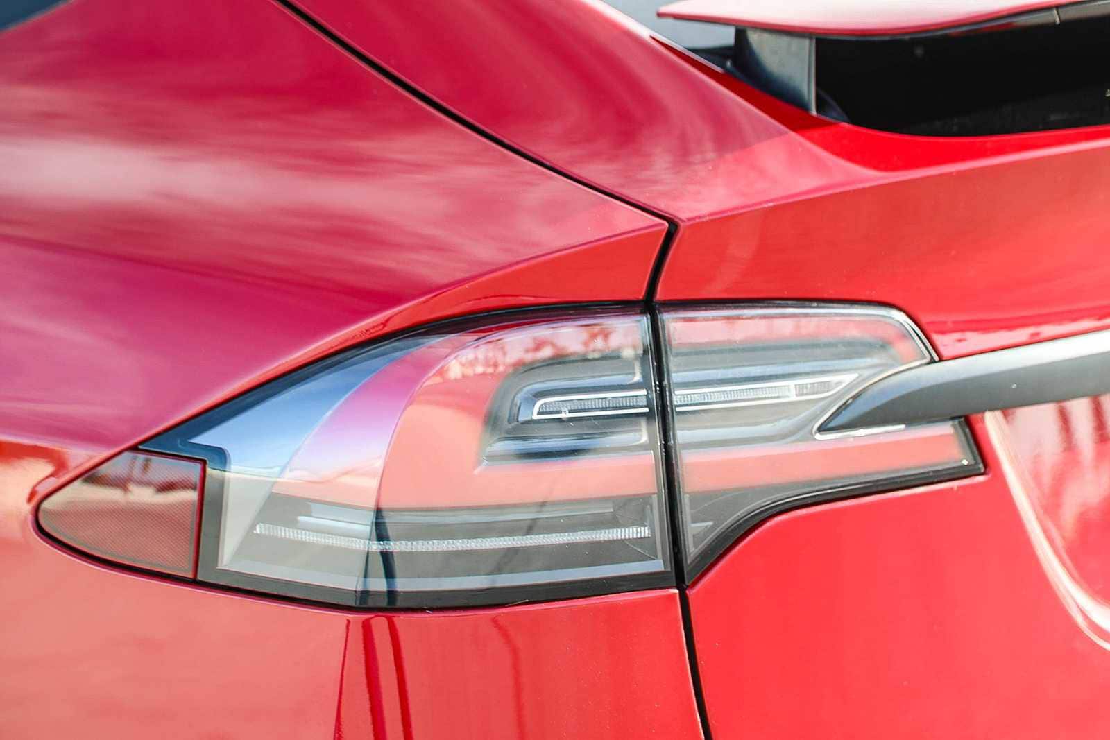 Thumbnail: 2019 Tesla Model X - 9