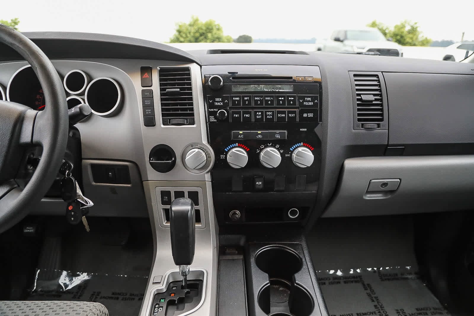 Thumbnail: 2008 Toyota Tundra - 13