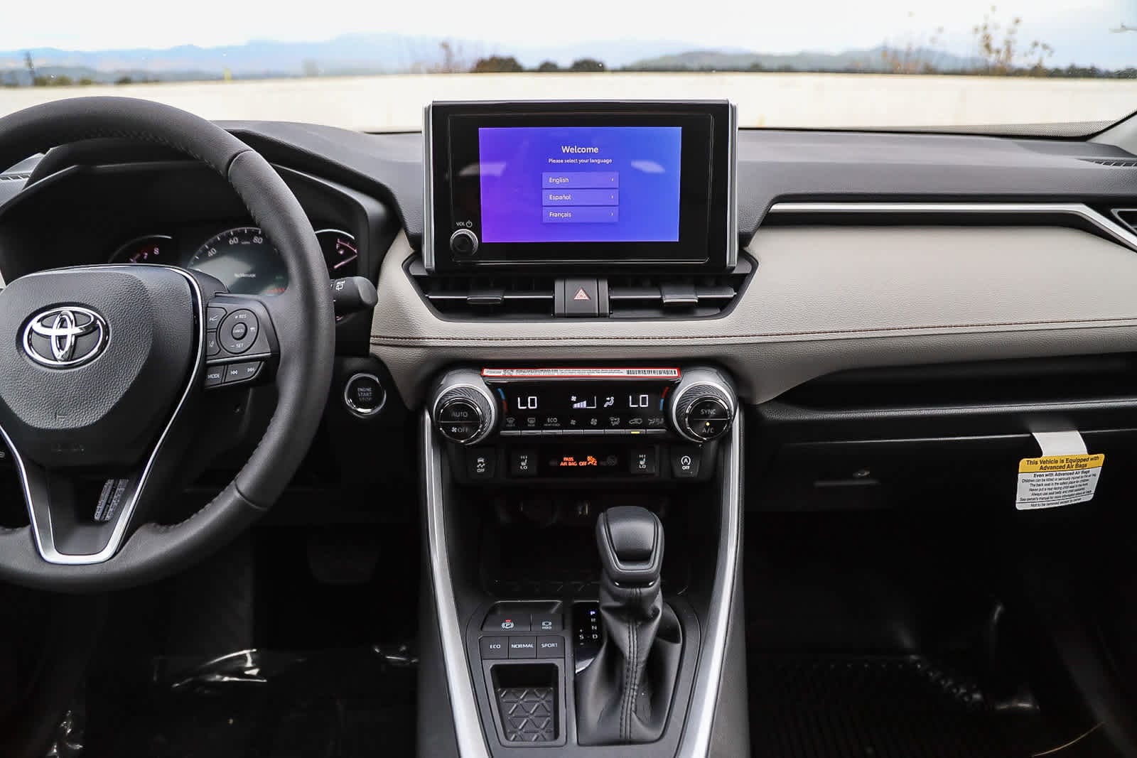 Thumbnail: 2025 Toyota RAV4 - 15