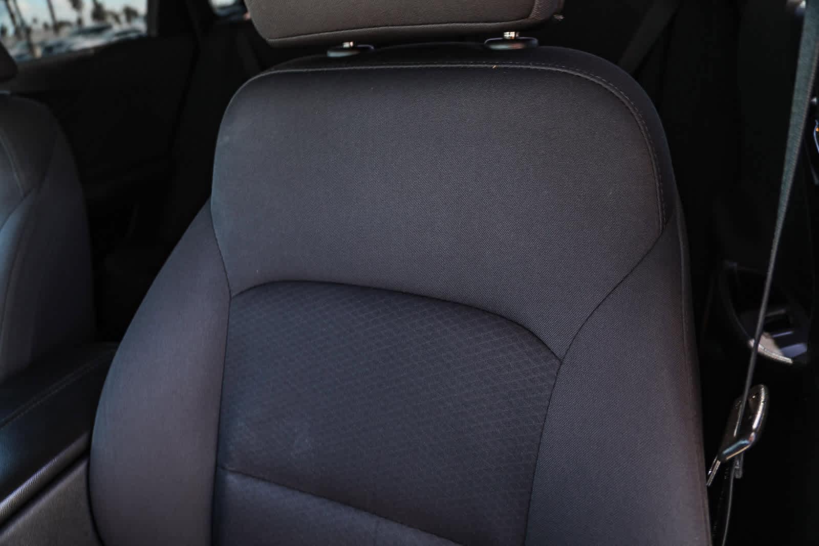 Thumbnail: 2021 Chevrolet Malibu - 24