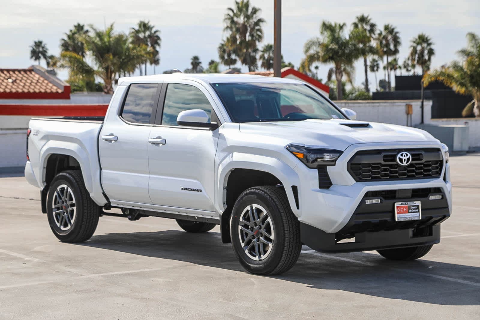 Thumbnail: 2025 Toyota Tacoma - 4