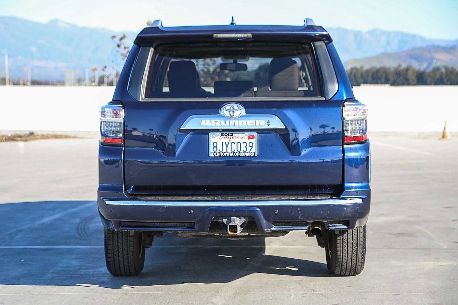 Thumbnail: 2019 Toyota 4Runner - 6