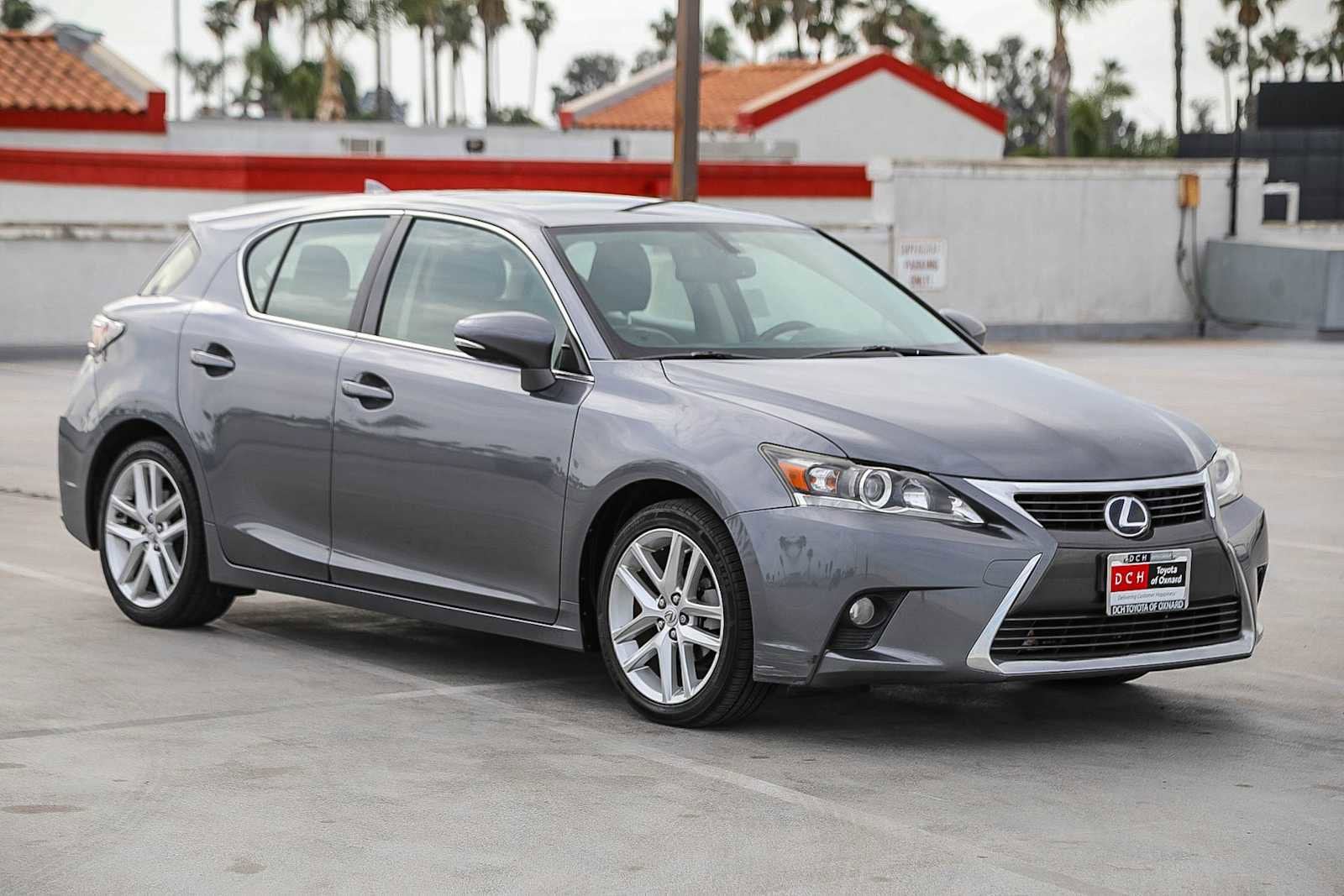 Thumbnail: 2016 Lexus CT - 4