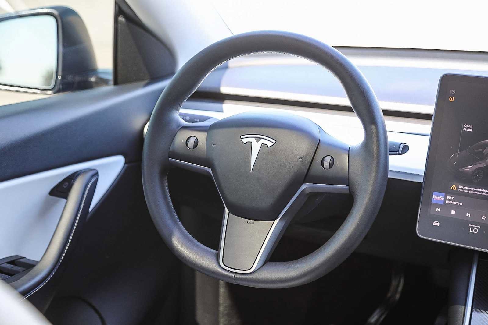 Thumbnail: 2021 Tesla Model Y - 14
