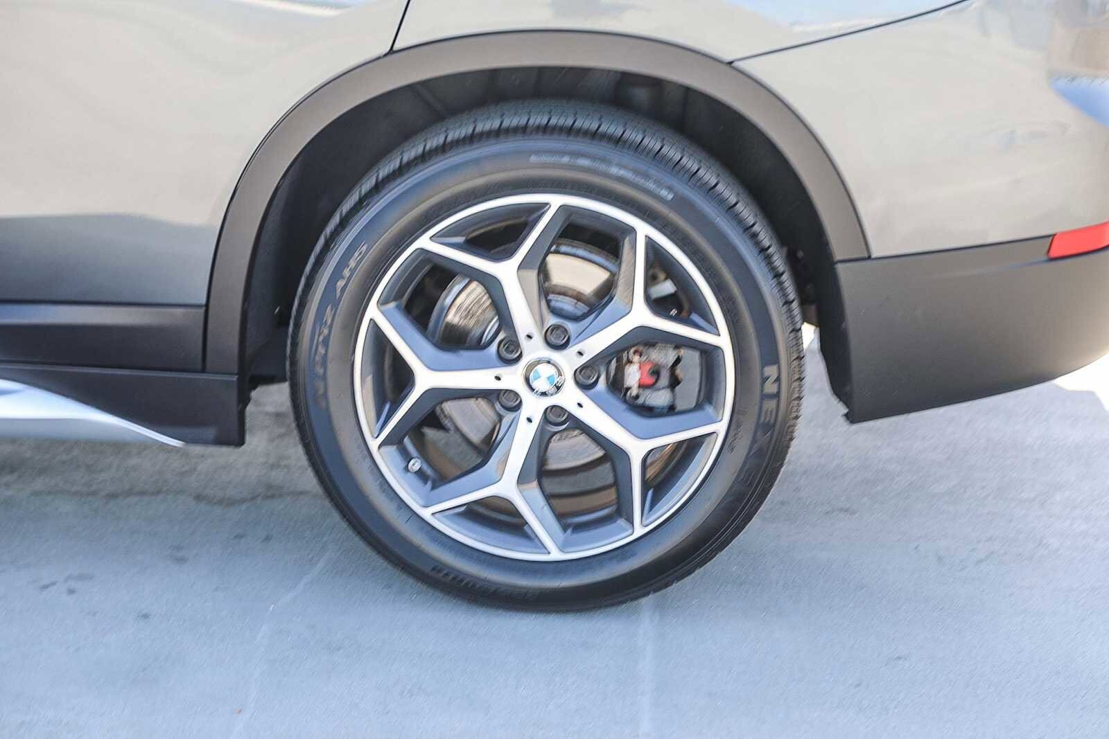 Thumbnail: 2019 BMW X1 - 10