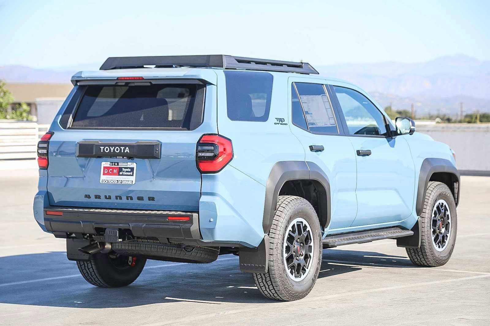 Thumbnail: 2025 Toyota 4Runner - 4