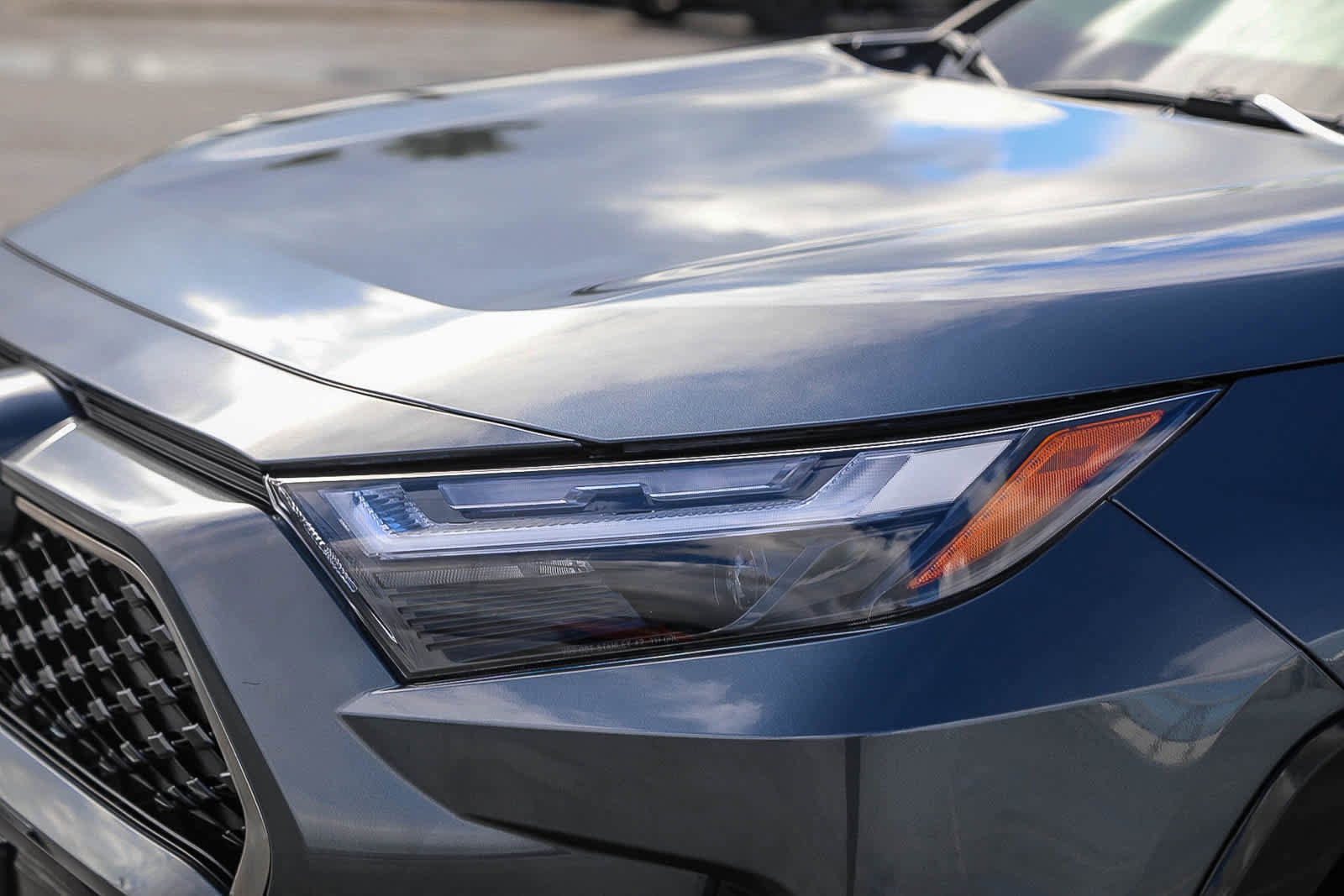 Thumbnail: 2024 Toyota RAV4 - 8