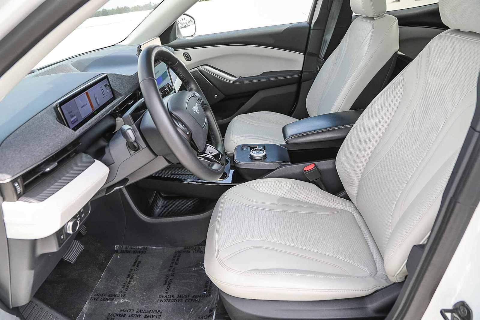 Thumbnail: 2021 Ford Mustang Mach-E - 17