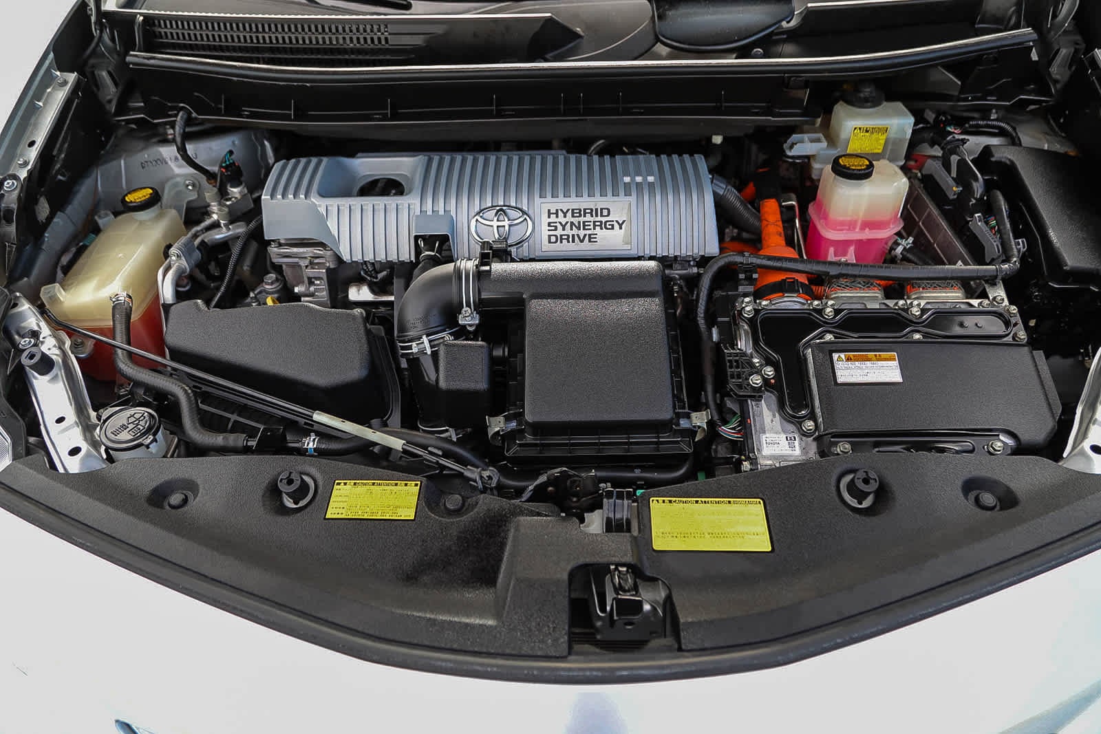 Thumbnail: 2013 Toyota Prius v - 26