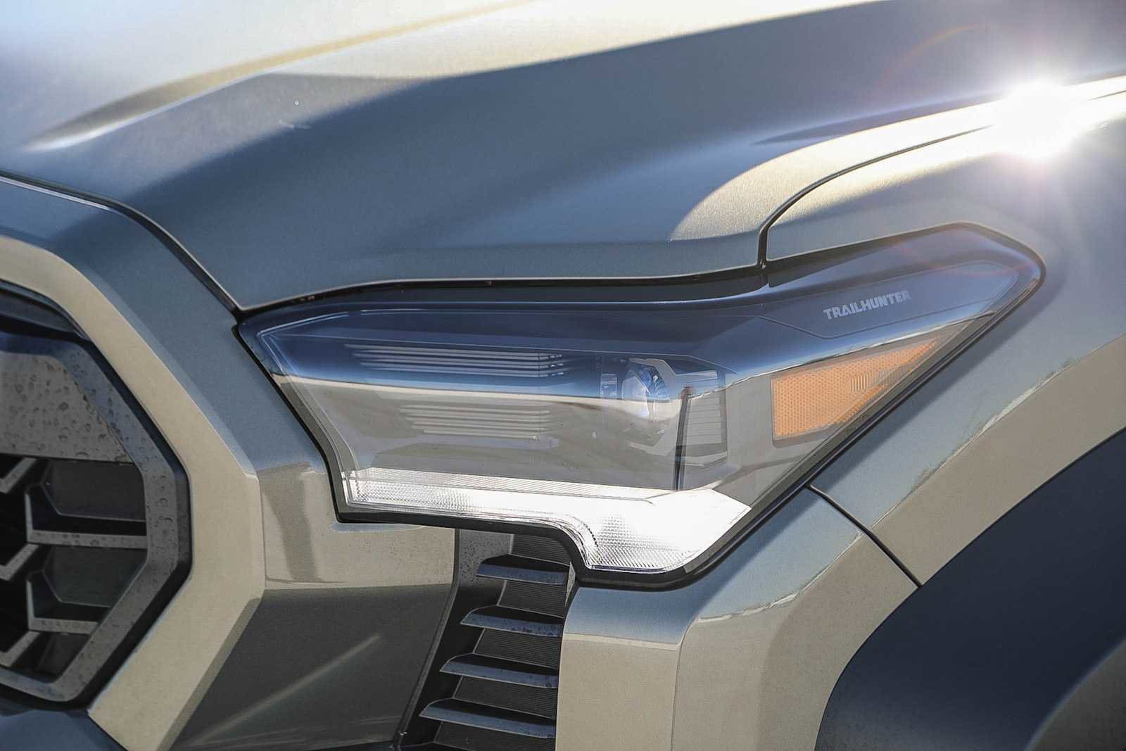 Thumbnail: 2025 Toyota Tacoma - 8