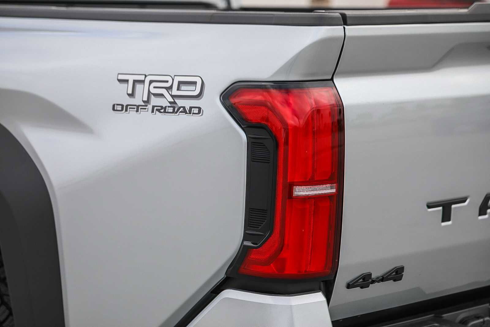 Thumbnail: 2025 Toyota Tacoma - 8