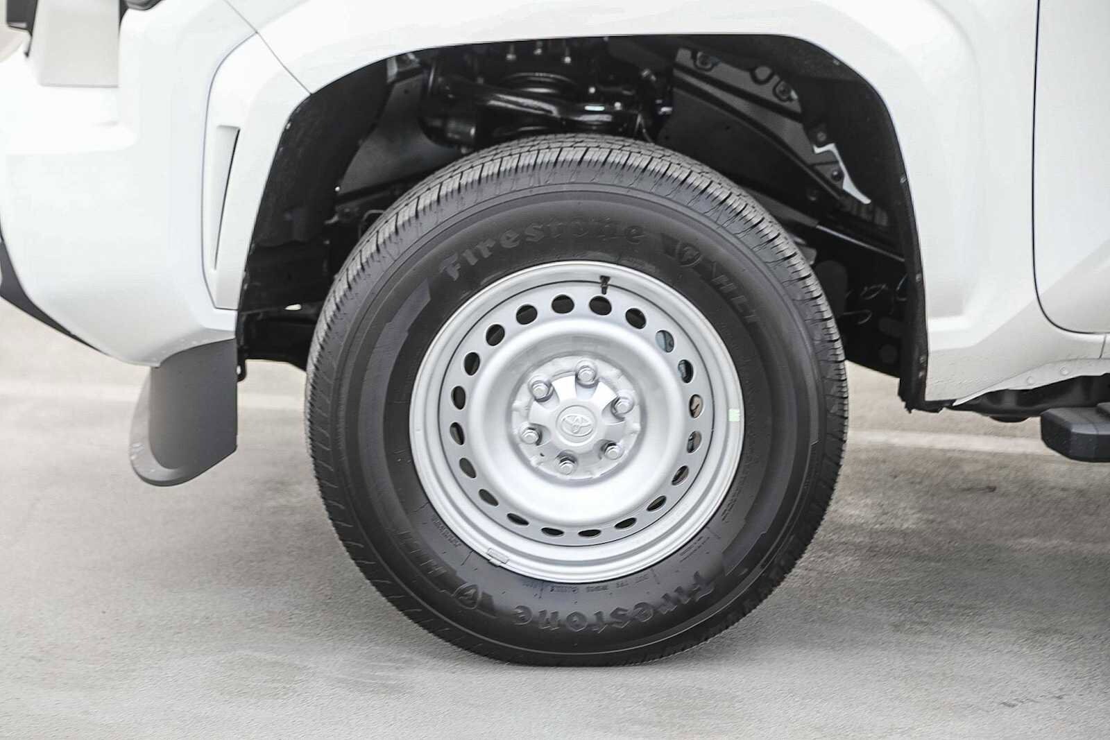 Thumbnail: 2025 Toyota Tacoma - 10